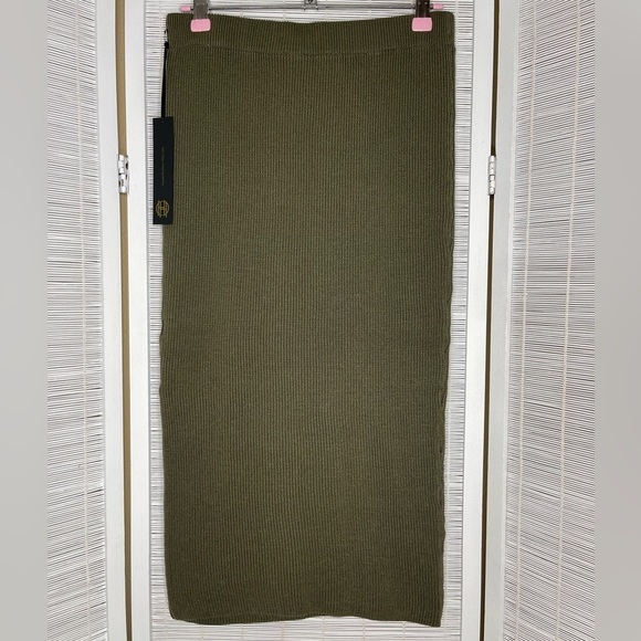 House of Harlow 1960 Ribbed Midi Skirt Olive Green Size S NWT - Picture 4 of 9